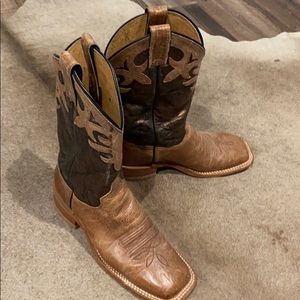 Justin’s copper and tan boots